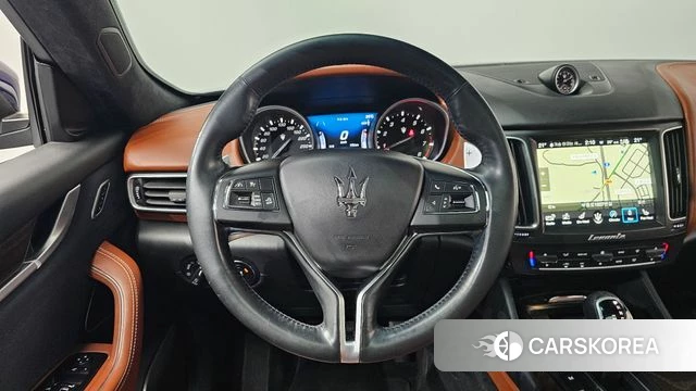 Maserati Levante 2018 Синий из Кореи, фото 2