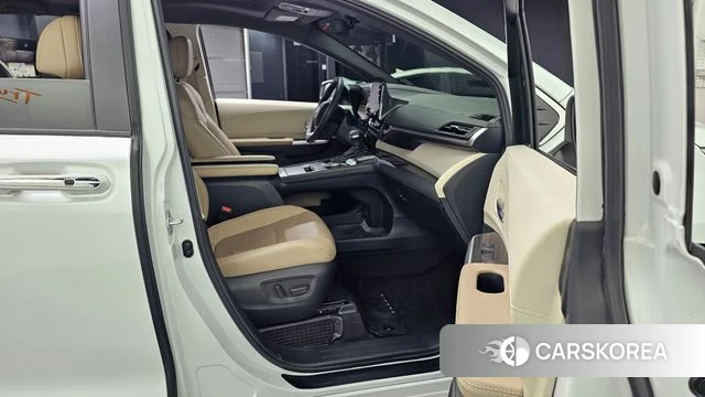 Toyota Sienna 4th Generation 2022 Белый из Кореи, фото 2