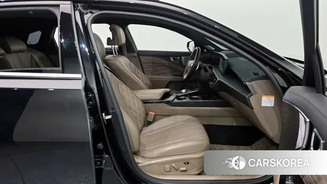 Kia K8 Hybrid 2021 Черный из Кореи, фото 2