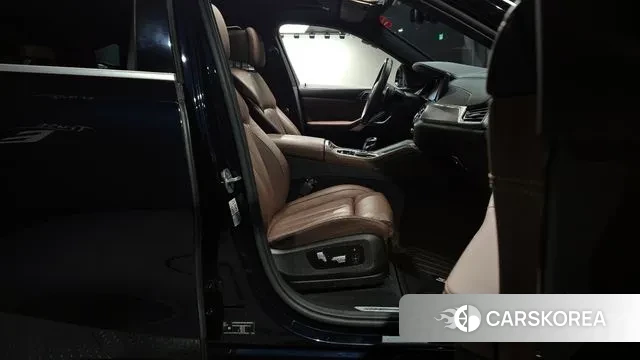 BMW X6 (G06) 2020 Черный из Кореи, фото 2