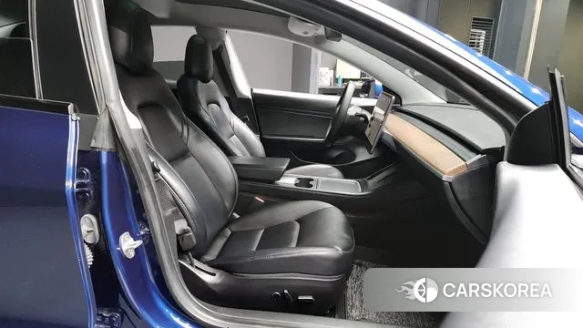 Tesla Model 3 2021 Синий из Кореи, фото 2