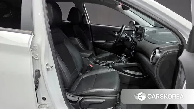 Hyundai The New Kona 2022 Белый из Кореи, фото 2