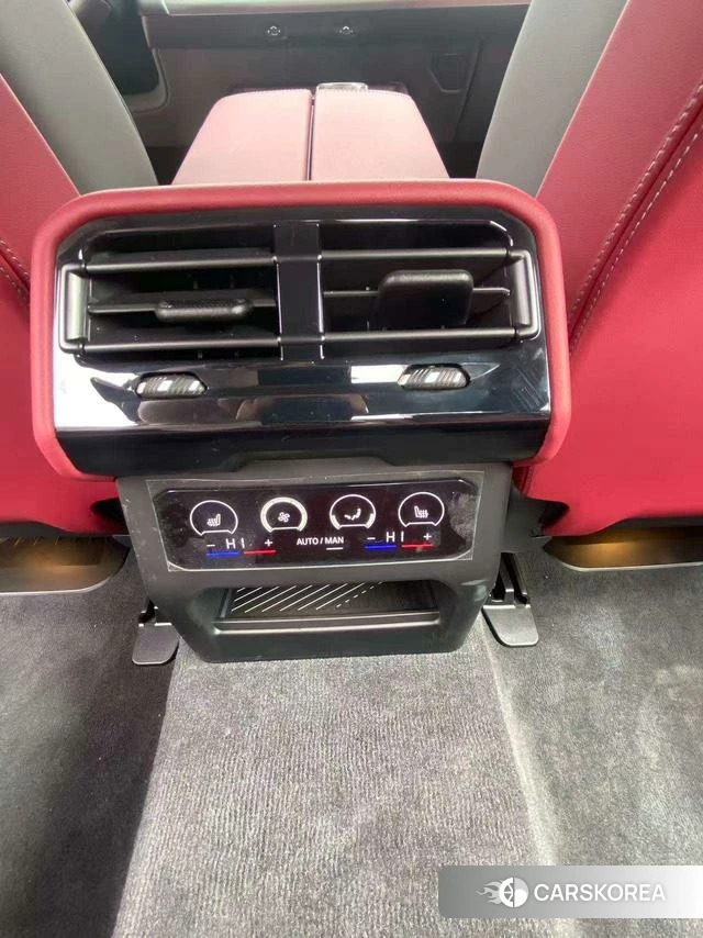 BMW 5 series 2026 Черный из Китая, фото 2