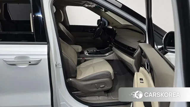Kia The New Carnival 4th Generation 2023 Белый из Кореи, фото 2