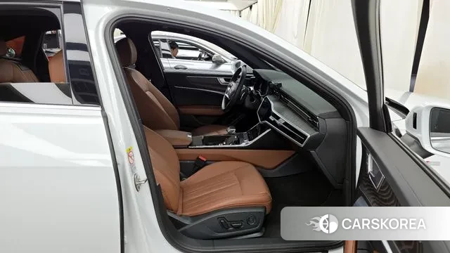 Audi A6 (C8) 2022 Белый из Кореи, фото 2