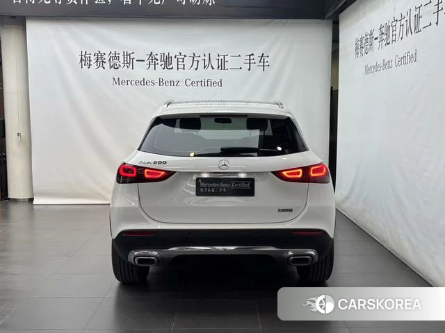 Mercedes-Benz GLA 2022 Белый из Китая, фото 2