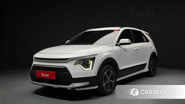 Kia Di Ol Nu Niro 2023 Белый из Кореи, фото 2