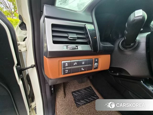 Ssangyong Rexton Sports Cannes 2020 Белый из Кореи, фото 2