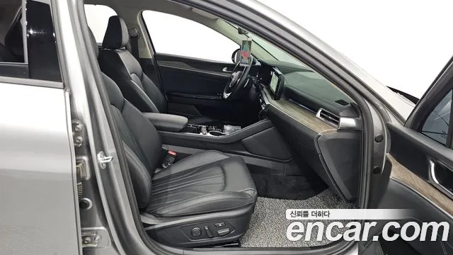 Kia K5 3rd generation 2022 Серебристо-серый из Кореи, фото 2