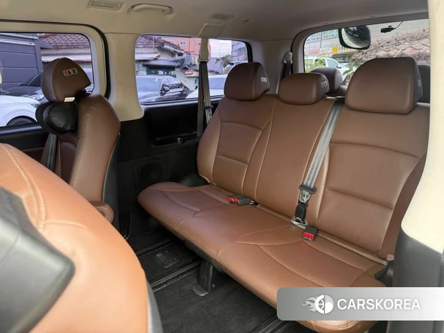 Hyundai The New Grand Starex 2019 Белый из Кореи, фото 2