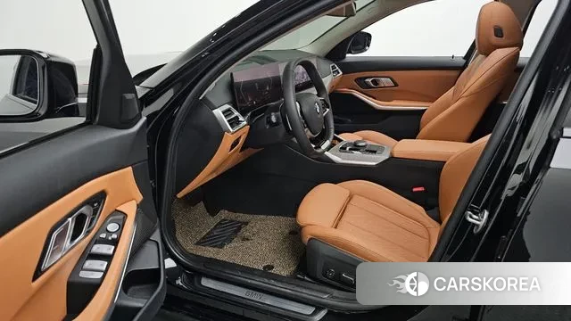 BMW 3 Series (G20) 2025 Черный из Кореи, фото 2