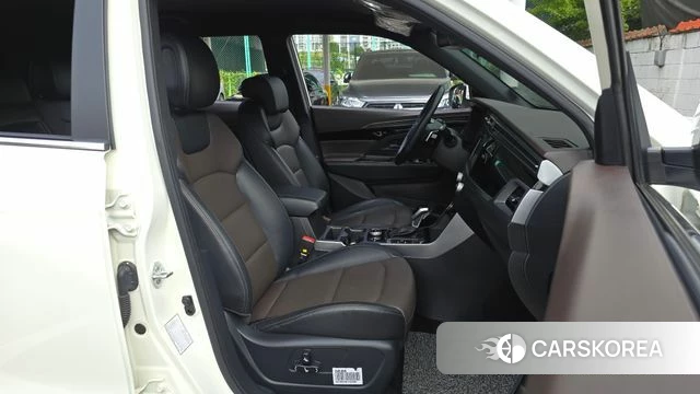Ssangyong Beautiful Korando 2022 Белый из Кореи, фото 2