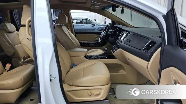 Kia The New Carnival 2020 Белый из Кореи, фото 2