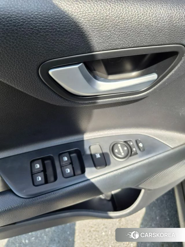 Kia Stonic 2019 Белый из Кореи, фото 2