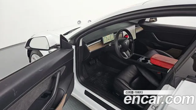 Tesla Model 3 2021 Белый из Кореи, фото 2