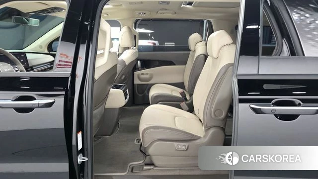 Kia The New Carnival 4th Generation 2024 Черный из Кореи, фото 2