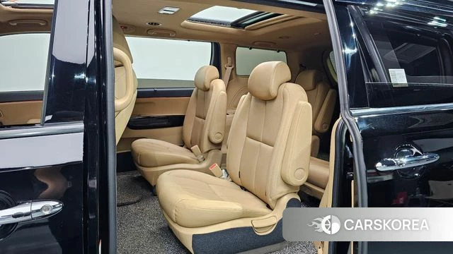 Kia The New Carnival 2019 Черный из Кореи, фото 2