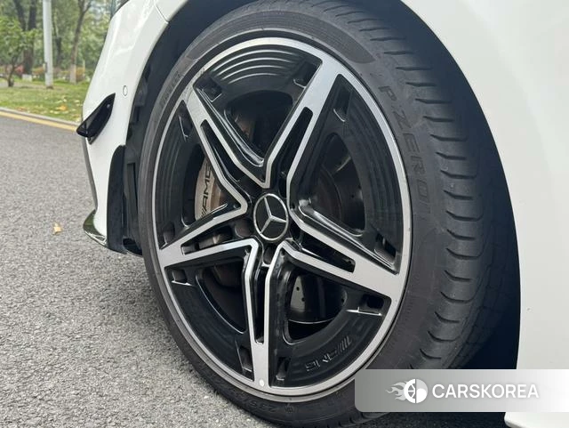 Mercedes-Benz Class A AMG 2024 Белый из Китая, фото 2