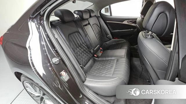 Genesis G70 2018 Черный из Кореи, фото 2