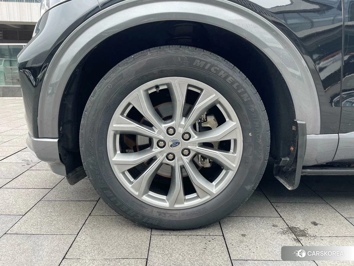 Ford Explorer 2020 Черный из Китая, фото 2