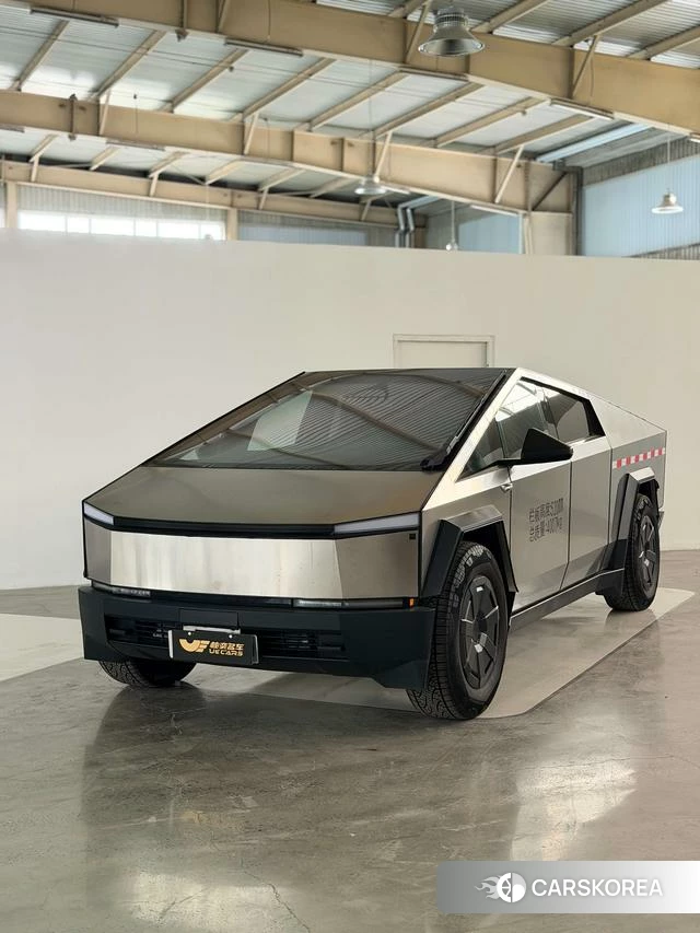 Tesla Cybercab 2026 Серебристо-серый из Китая, фото 2