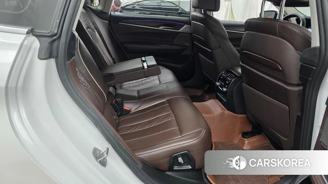 BMW 6 Series GT (G32) 2018 Белый из Кореи, фото 2