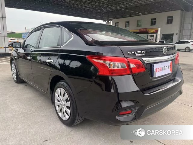 Nissan Xuan Yi 2021 Черный из Китая, фото 2