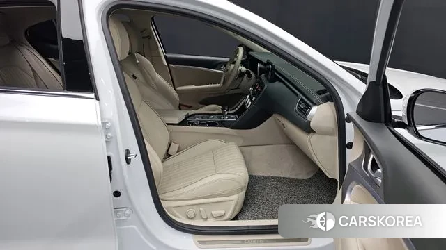 Genesis The New G70 2022 Белый из Кореи, фото 2