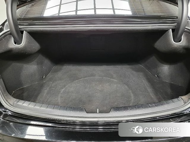 Kia K7 Premier 2019 Черный из Кореи, фото 2