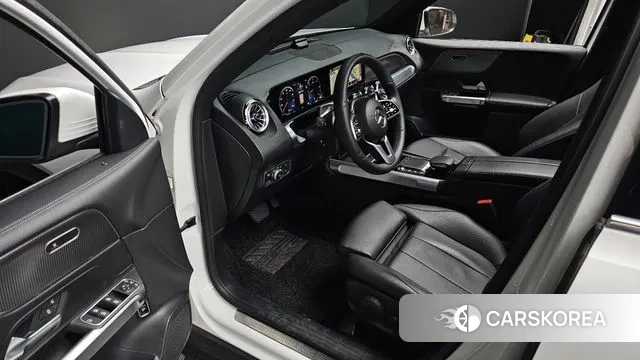 Mercedes-Benz GLB-Class X247 2022 Белый из Кореи, фото 2