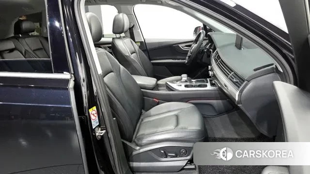 Audi Q7 (4M) 2019 Черный из Кореи, фото 2