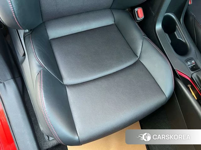 Toyota Lei Ling 2022 Красный из Китая, фото 2