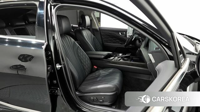 Kia K8 Hybrid 2023 Черный из Кореи, фото 2