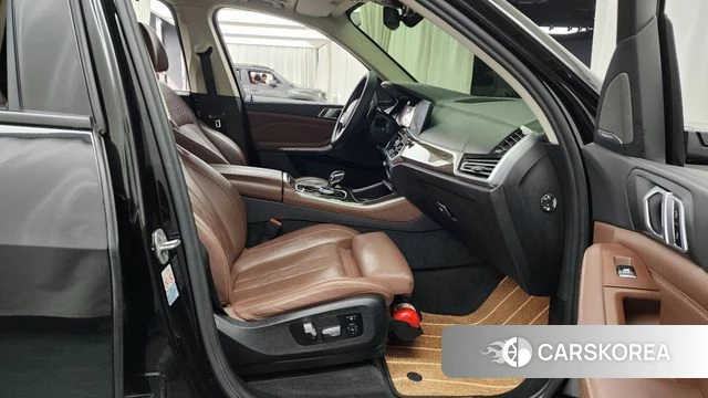 BMW X5 (G05) 2022 Черный из Кореи, фото 2