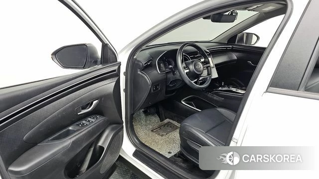 Hyundai Tucson (NX4) 2022 Белый из Кореи, фото 2