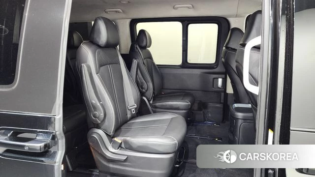 Hyundai Staria 2021 Черный из Кореи, фото 2