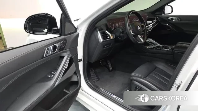 BMW X6 (G06) 2025 Белый из Кореи, фото 2