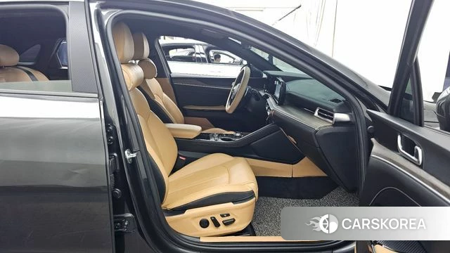 Kia K5 3rd generation 2021 Серый из Кореи, фото 2