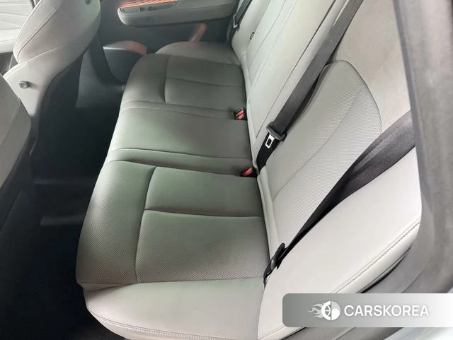 Nissan N7 2025 Серебристо-серый из Китая, фото 2