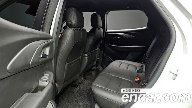 Chevrolet (GM Daewoo) Trailblazer 2023 Белый из Кореи, фото 2