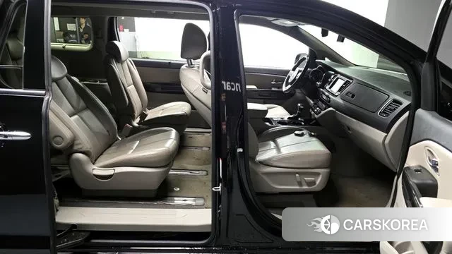 Kia The New Carnival 2019 Черный из Кореи, фото 2