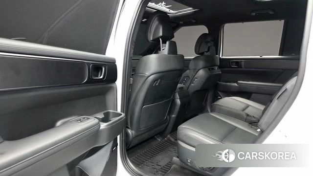 Hyundai Santa Fe (MX5) 2024 Белый из Кореи, фото 2