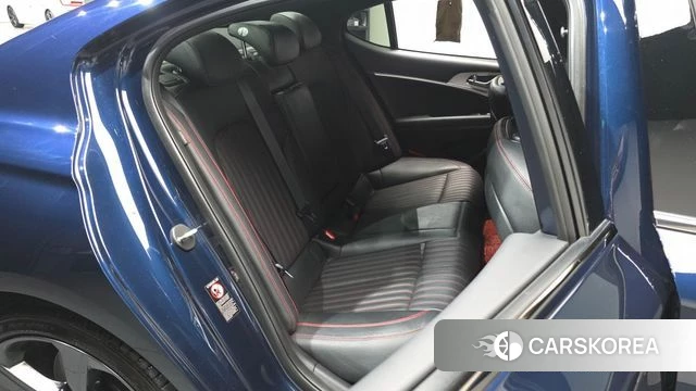 Genesis G70 2019 Синий из Кореи, фото 2