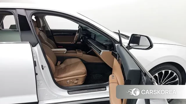 Hyundai Grandeur (GN7) 2023 Белый из Кореи, фото 2