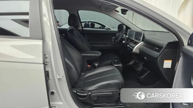 Hyundai Ionic 5 2022 Серебристо-серый из Кореи, фото 2