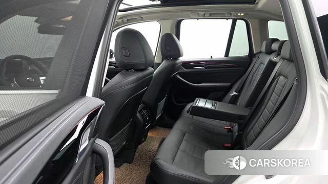 BMW X3 (G01) 2022 Белый из Кореи, фото 2