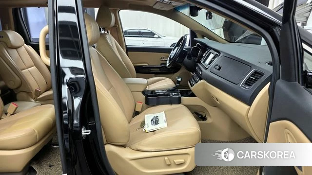 Kia The New Carnival 2020 Черный из Кореи, фото 2