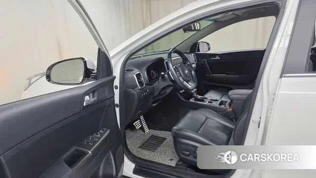 Kia Sportage The Bold 2021 Белый из Кореи, фото 2