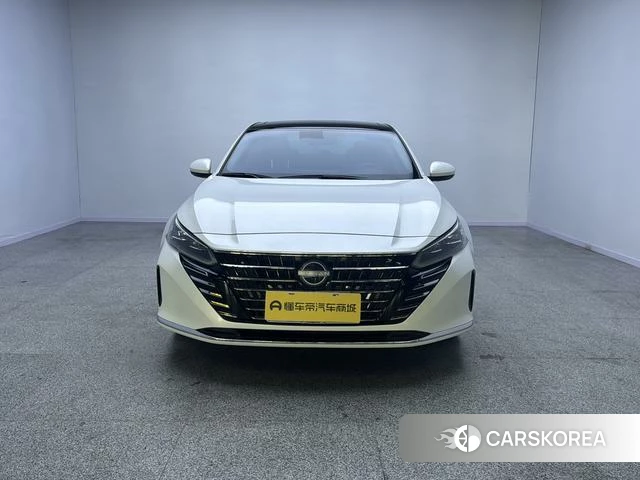 Nissan Teana 2024 Белый из Китая, фото 2
