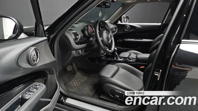 Mini Cooper Clubman 2018 Черный из Кореи, фото 2